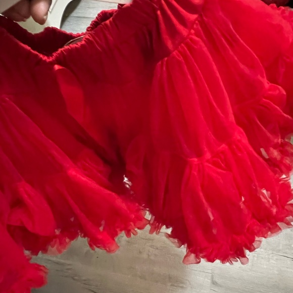 Red Tutu , - Picture 6 of 11